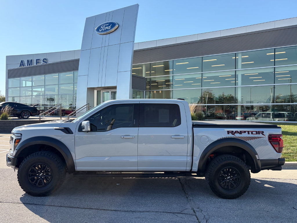 Certified 2024 Ford F150 Raptor AWD/4WD image 3