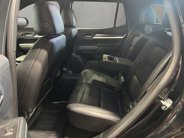 Used 2026 GMC Terrain Elevation w/ Elevation Premium Package AWD/4WD image 9
