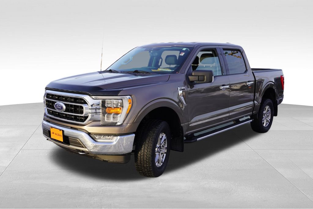 Certified 2021 Ford F150 XLT w/ Equipment Group 302A High image 12