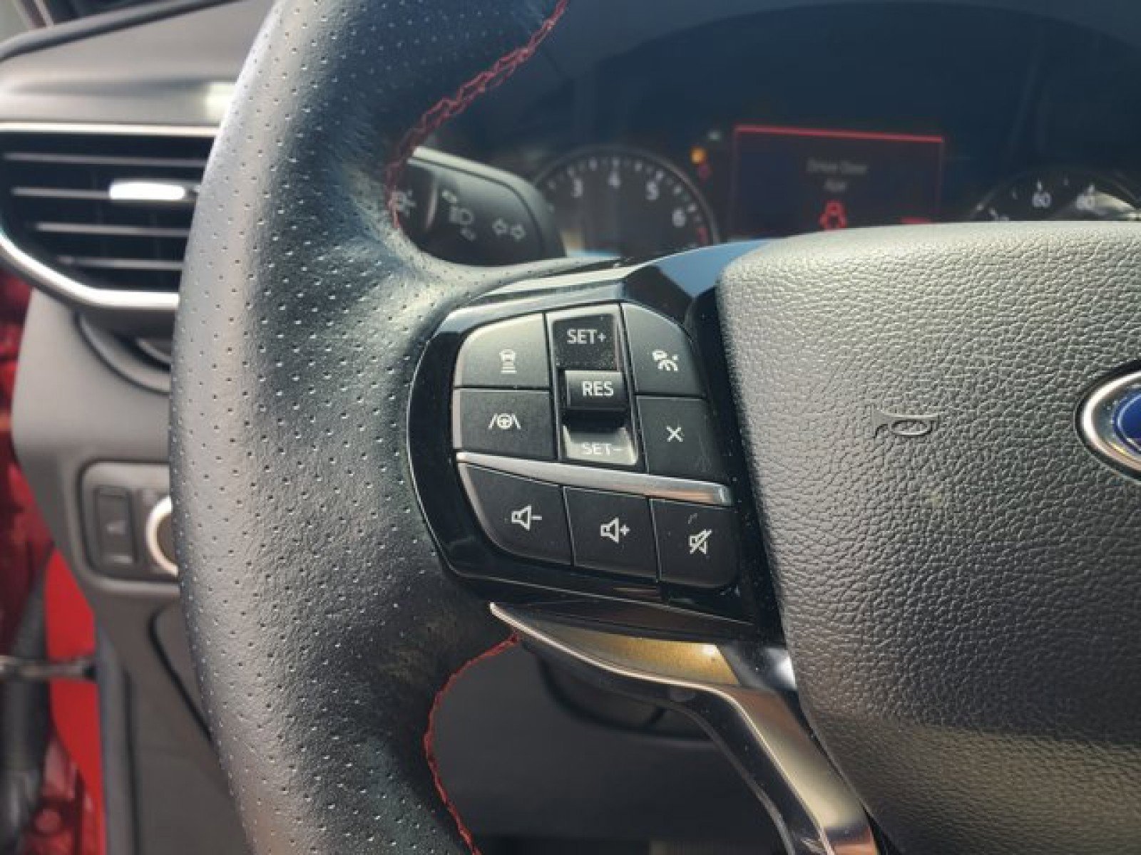 Certified 2023 Ford Explorer ST-Line w/ Class IV Trailer Tow Package RWD image 18