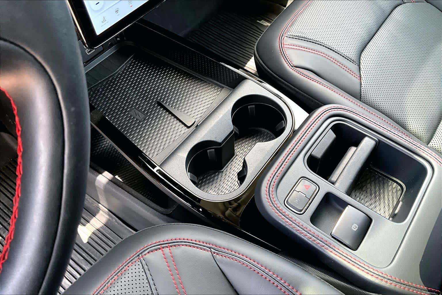 Certified 2025 Ford Mustang Mach-E Premium w/ Sport Appearance Package AWD/4WD image 16