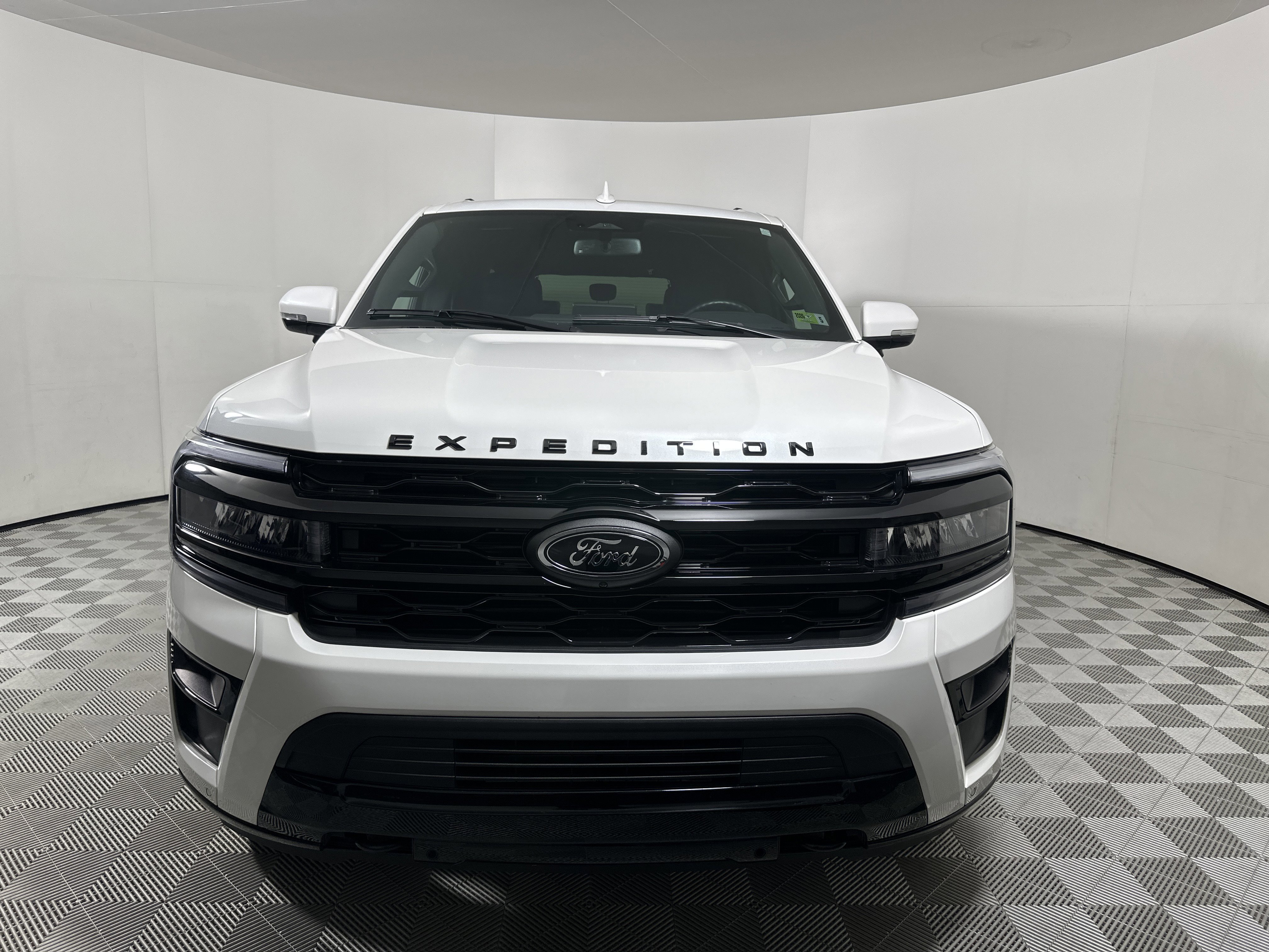 Certified 2024 Ford Expedition Max Limited image 8