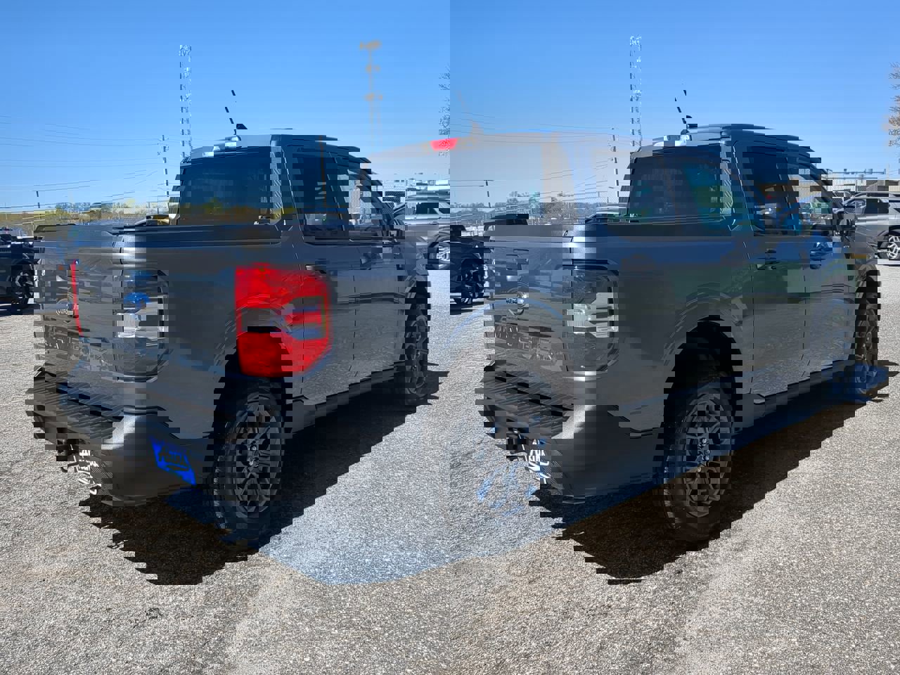 Certified 2024 Ford Maverick XLT w/ XLT Luxury Package image 4