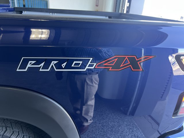 Used 2023 Nissan Frontier PRO-4X w/ Pro-4X Premium Package AWD/4WD image 9