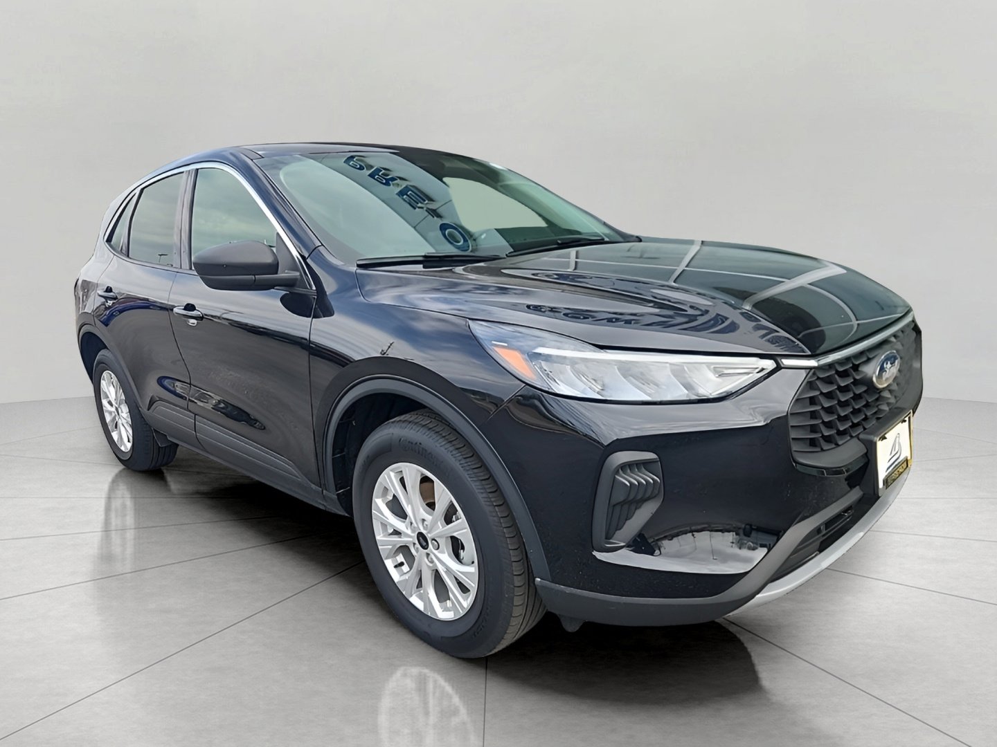 Certified 2023 Ford Escape Active AWD/4WD image 1
