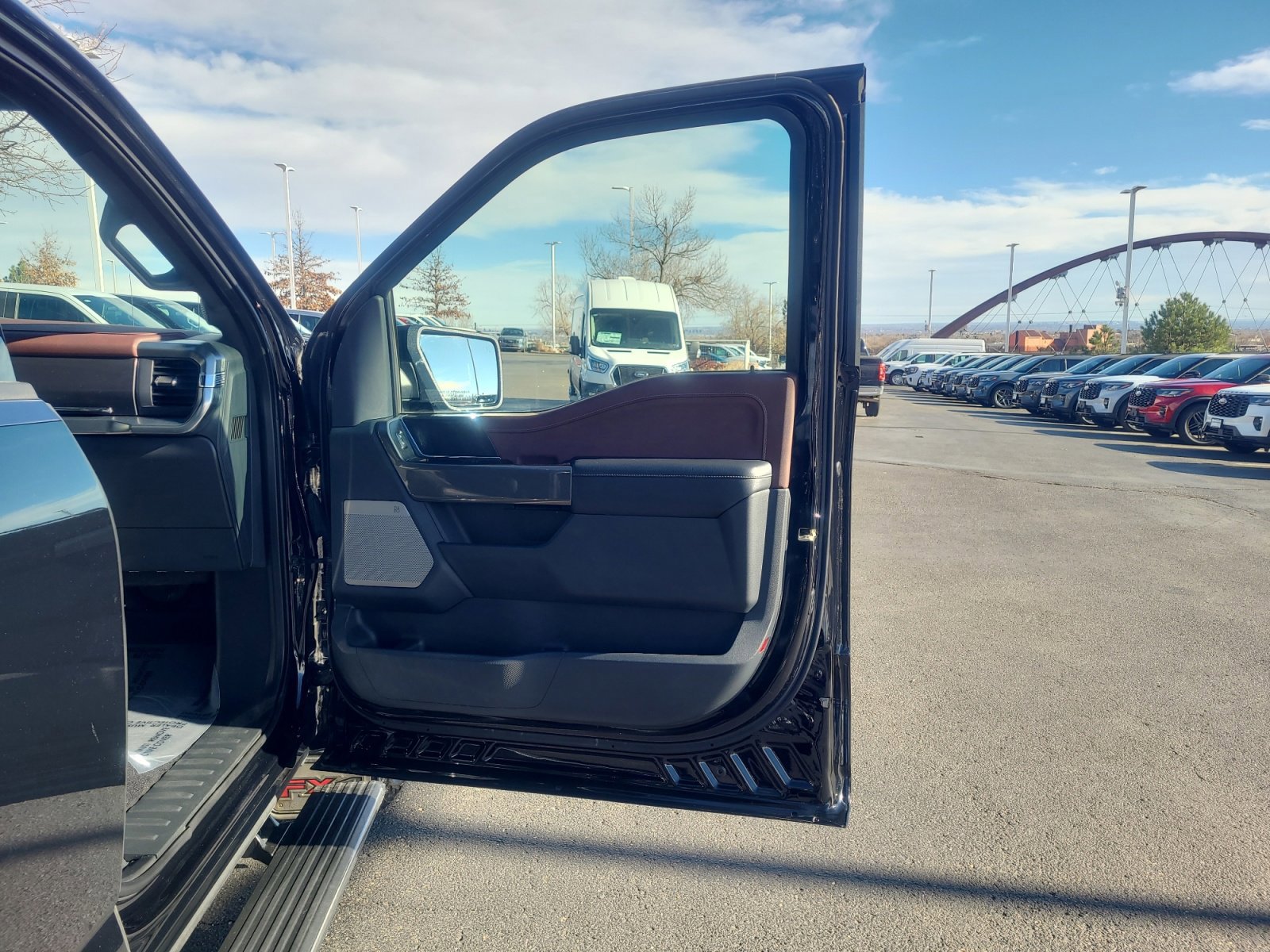 Certified 2022 Ford F150 Lariat w/ Equipment Group 502A High image 16