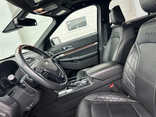 Certified 2018 Ford Explorer Platinum AWD/4WD image 8