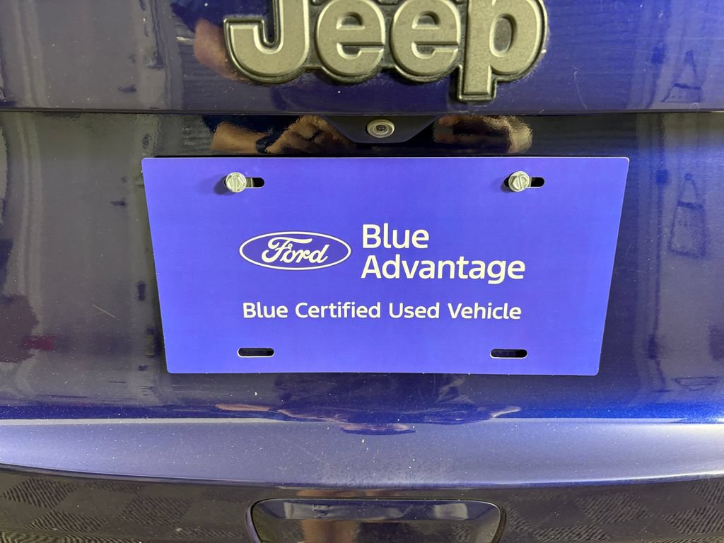 Used 2018 Jeep Renegade Trailhawk AWD/4WD image 30