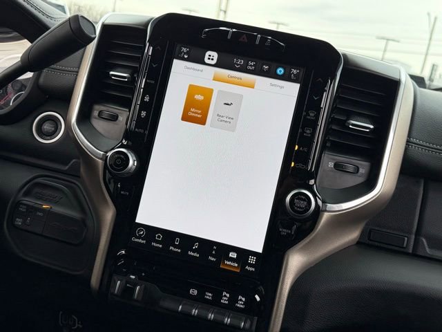 Used 2024 RAM 2500 Laramie image 26