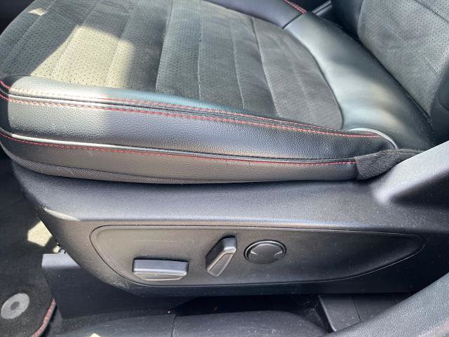 Certified 2022 Ford Escape SEL w/ SEL Stealth AWD Package image 18