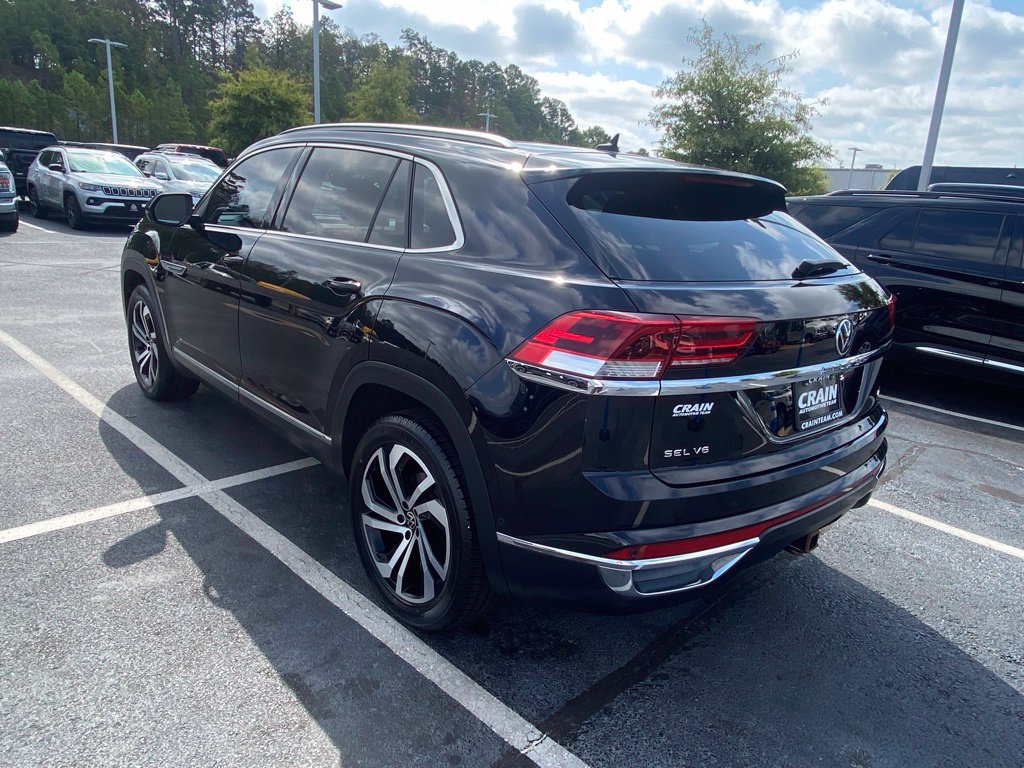 Used 2020 Volkswagen Atlas Cross Sport SEL Premium AWD/4WD image 5