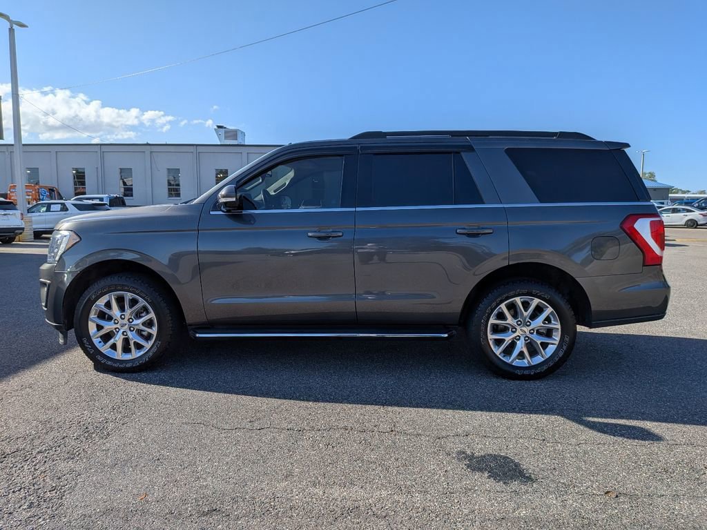 Certified 2021 Ford Expedition XLT image 3