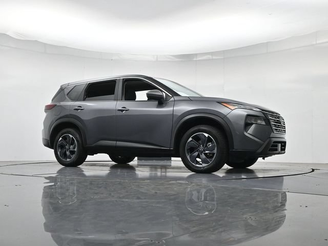 Used 2025 Nissan Rogue SV FWD image 34