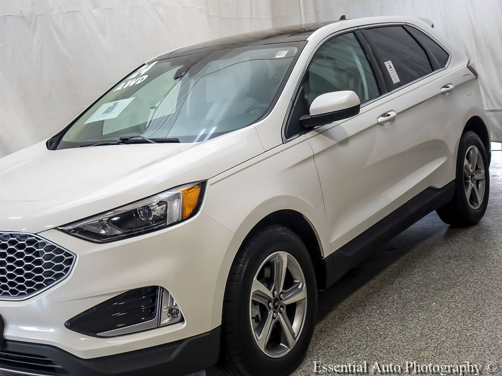 Certified 2024 Ford Edge SEL w/ Convenience Package AWD/4WD image 4
