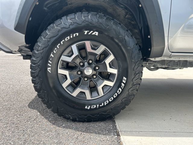 Used 2019 Toyota Tacoma TRD Off-Road RWD image 10