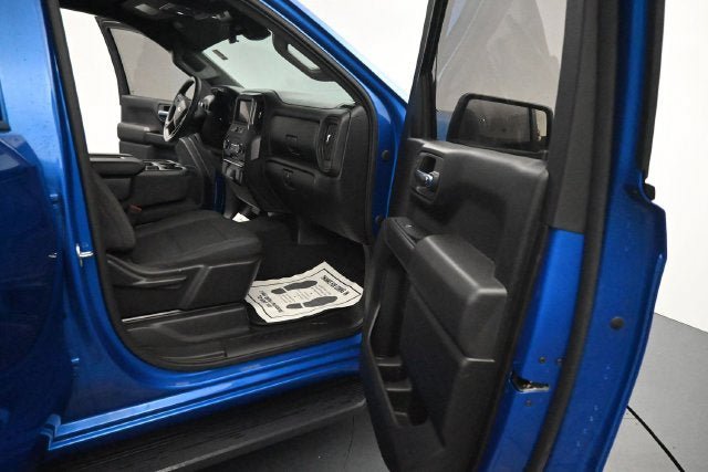Used 2022 Chevrolet Silverado 1500 Custom w/ LPO, Dark Essentials Package AWD/4WD image 14