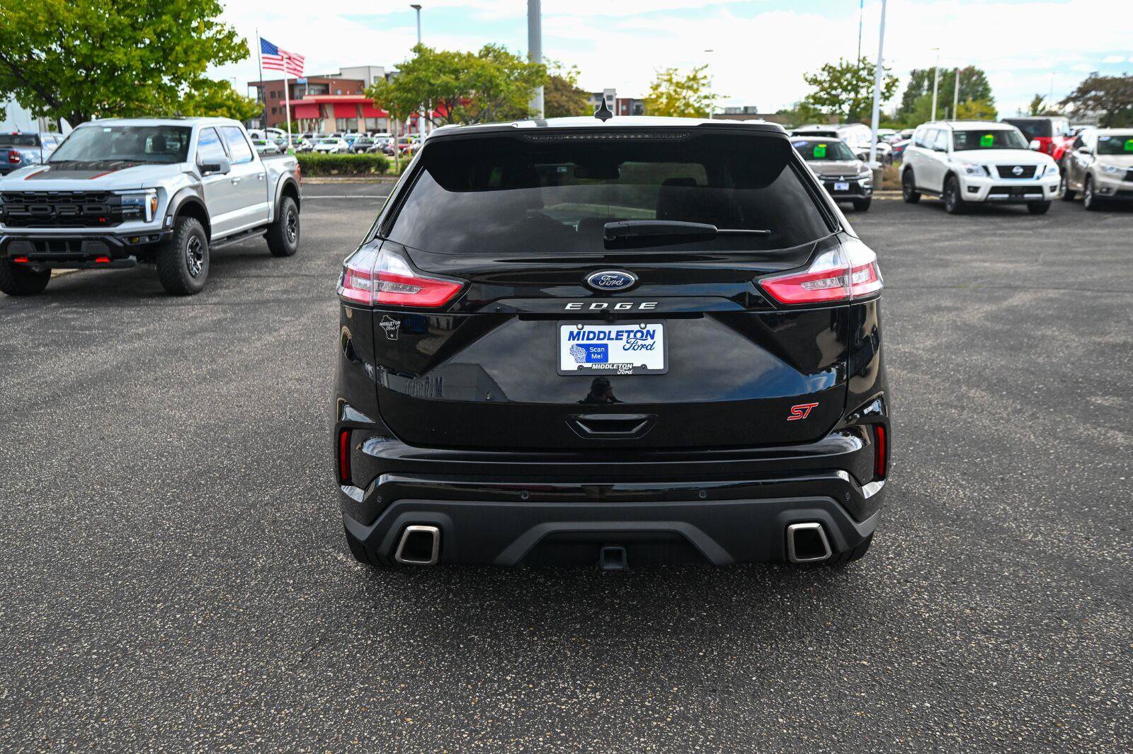 Certified 2024 Ford Edge ST w/ Equipment Group 401A AWD/4WD image 6