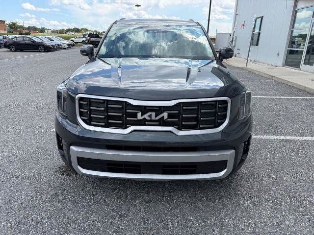 Used 2024 Kia Telluride S AWD/4WD image 3