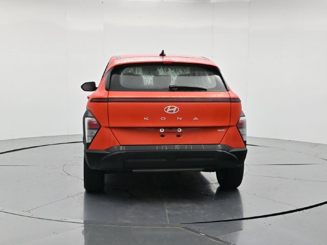 Used 2025 Hyundai Kona SE AWD/4WD image 8