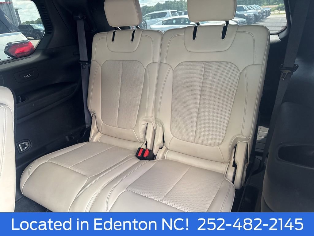 Used 2023 Jeep Grand Cherokee L Limited w/ Luxury Tech Group II AWD/4WD image 11