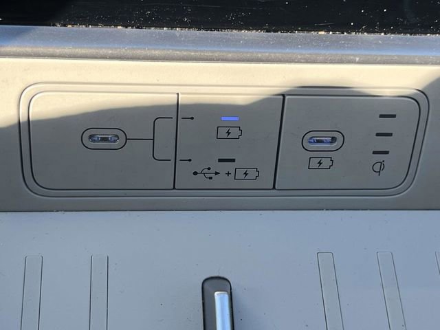 Used 2025 Hyundai Santa Fe SEL image 17