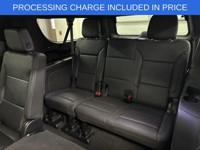 Used 2025 Chevrolet Suburban LT AWD/4WD image 14