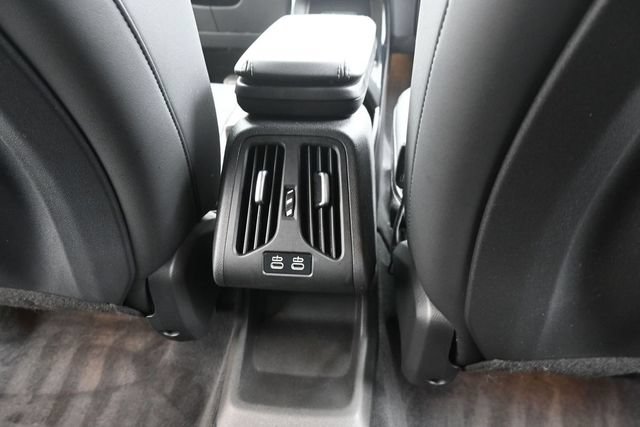 Used 2025 BMW X1 xDrive28i w/ Convenience Package AWD/4WD image 31