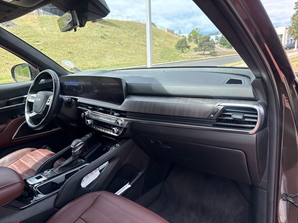 Used 2024 Kia Telluride SX Prestige AWD/4WD image 33