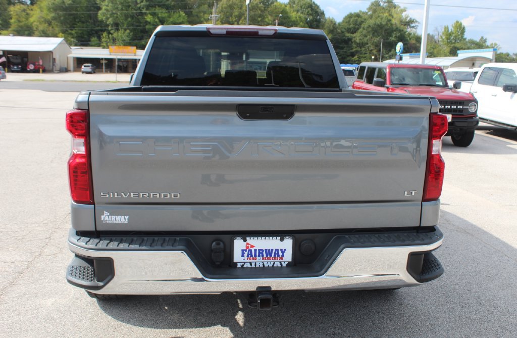 Used 2021 Chevrolet Silverado 1500 LT RWD image 11