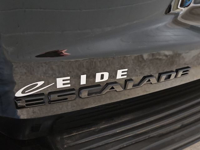 Used 2022 Cadillac Escalade Sport Platinum AWD/4WD image 39