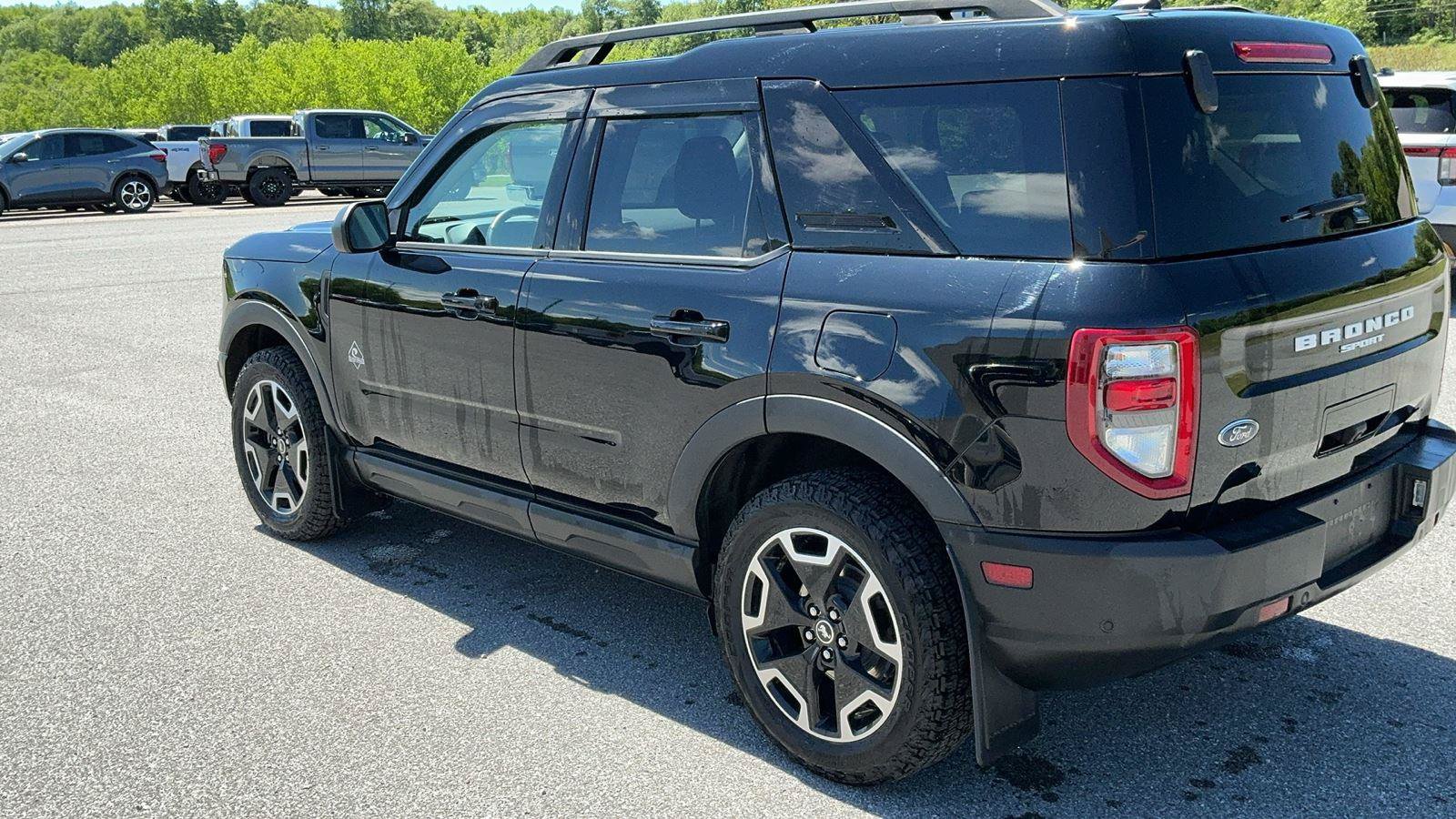 Certified 2023 Ford Bronco Sport Outer Banks AWD/4WD image 9