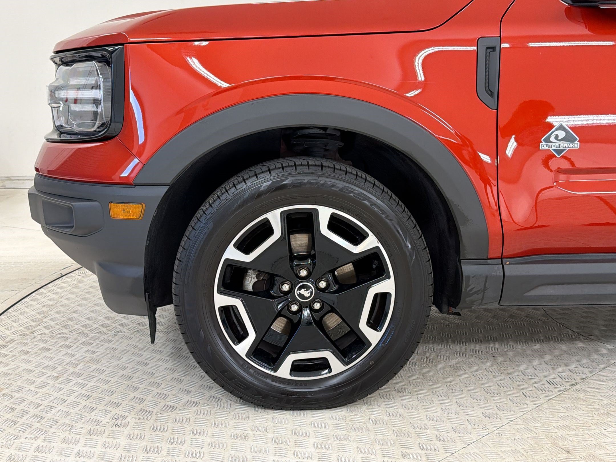 Certified 2022 Ford Bronco Sport Outer Banks w/ Tech Package AWD/4WD image 12
