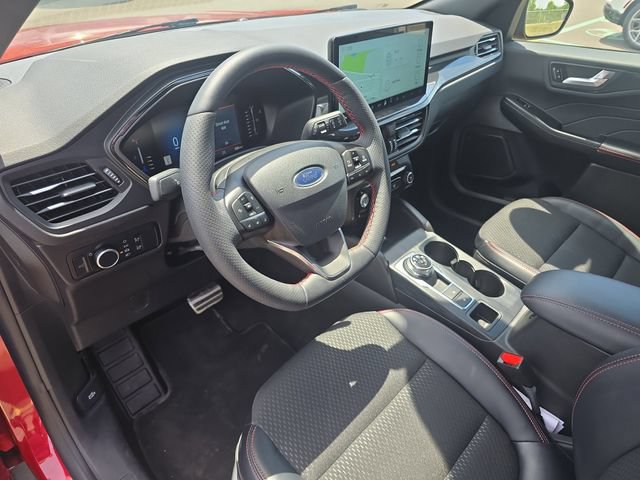 Certified 2024 Ford Escape ST-Line w/ Tech Pack #1 AWD/4WD image 15