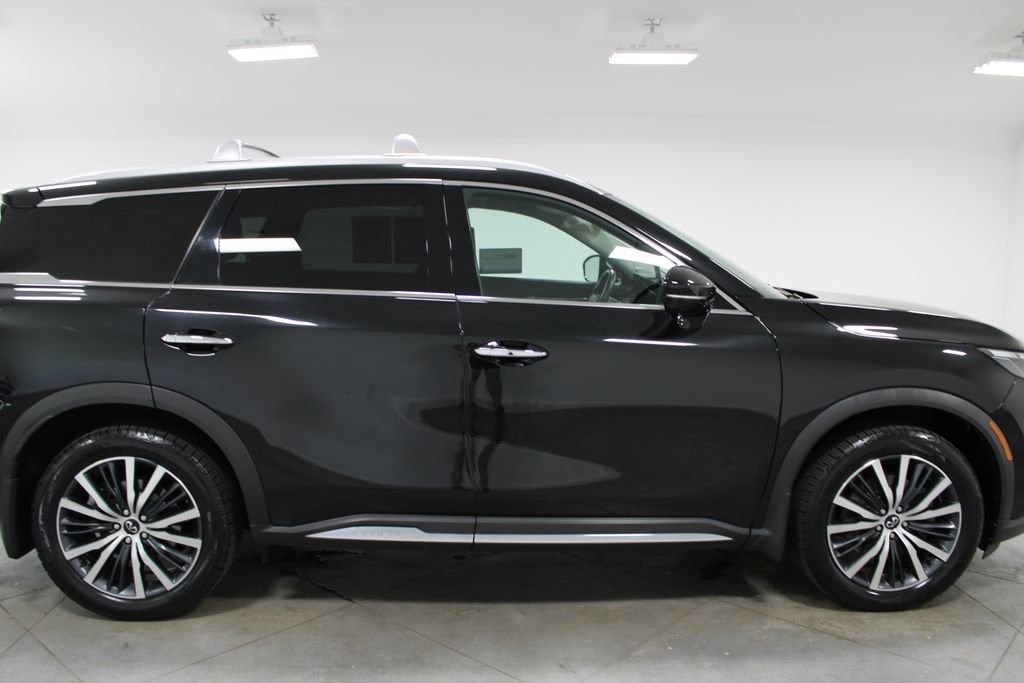 Used 2022 INFINITI QX60 Sensory w/ Cargo Package image 6