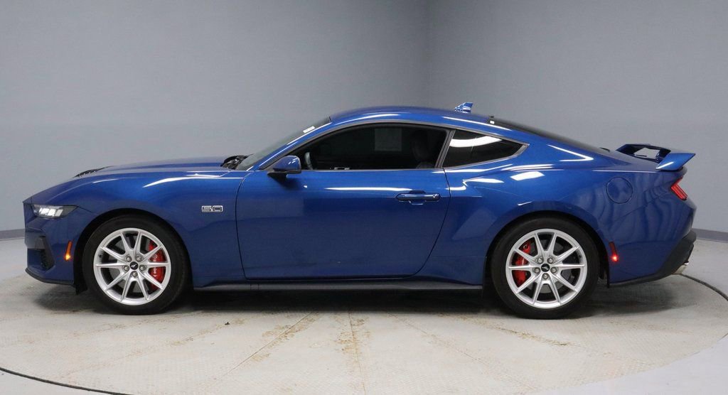 Certified 2024 Ford Mustang GT Premium image 2