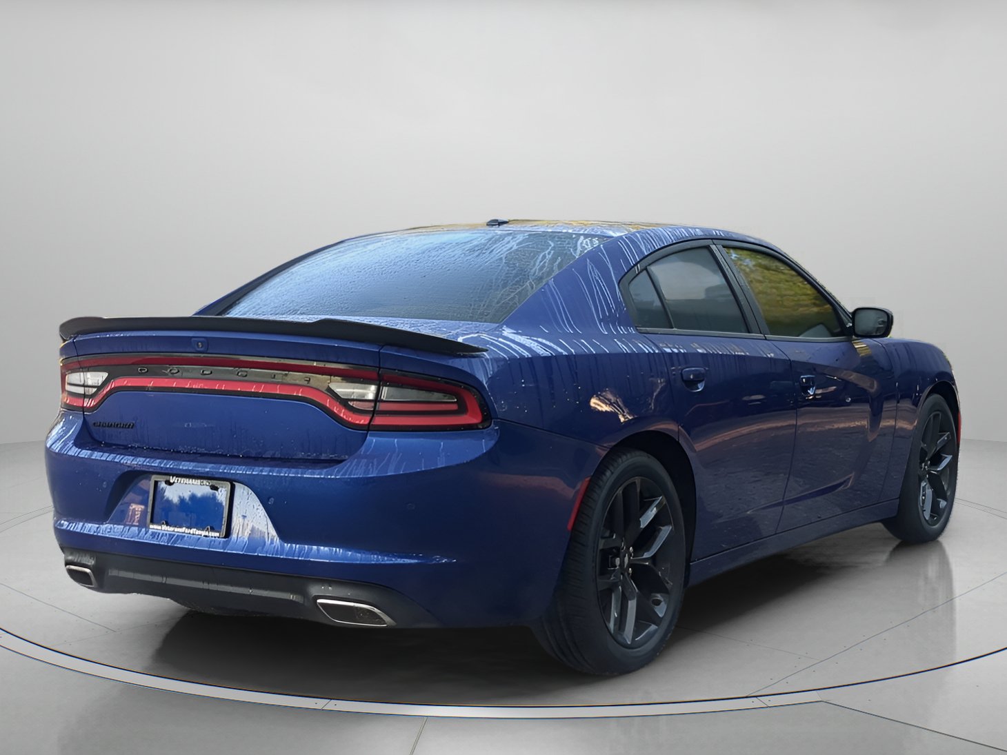 Used 2021 Dodge Charger SXT w/ Blacktop Package RWD image 40