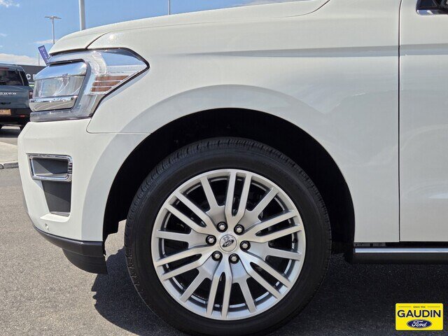 Certified 2024 Ford Expedition Max Limited AWD/4WD image 10