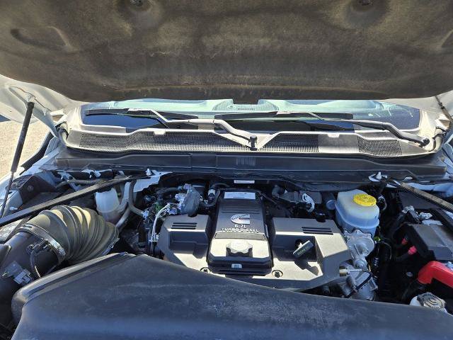 Used 2024 RAM 3500 Big Horn AWD/4WD image 30