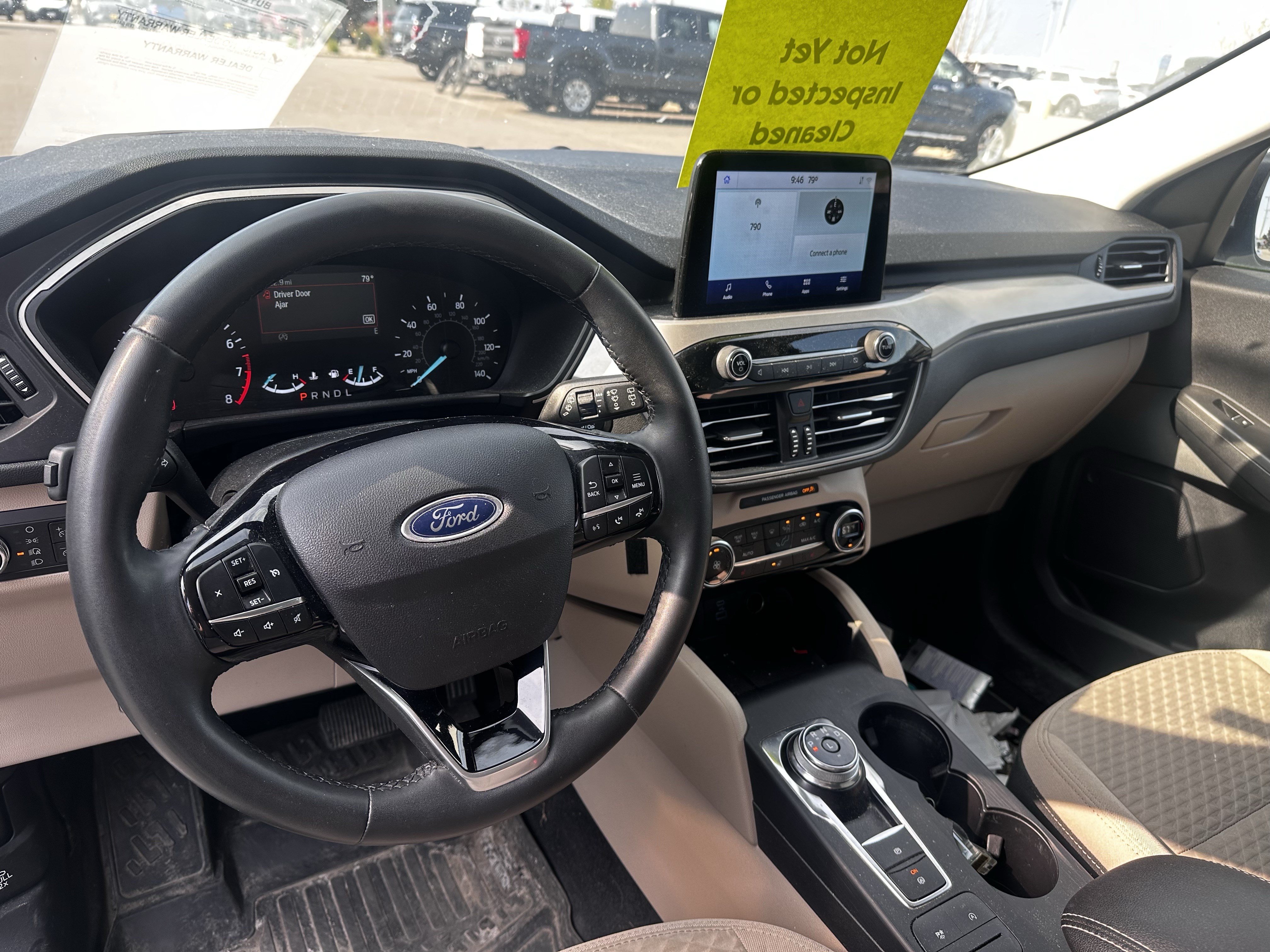 Certified 2021 Ford Escape SE w/ Cold Weather Package FWD image 5