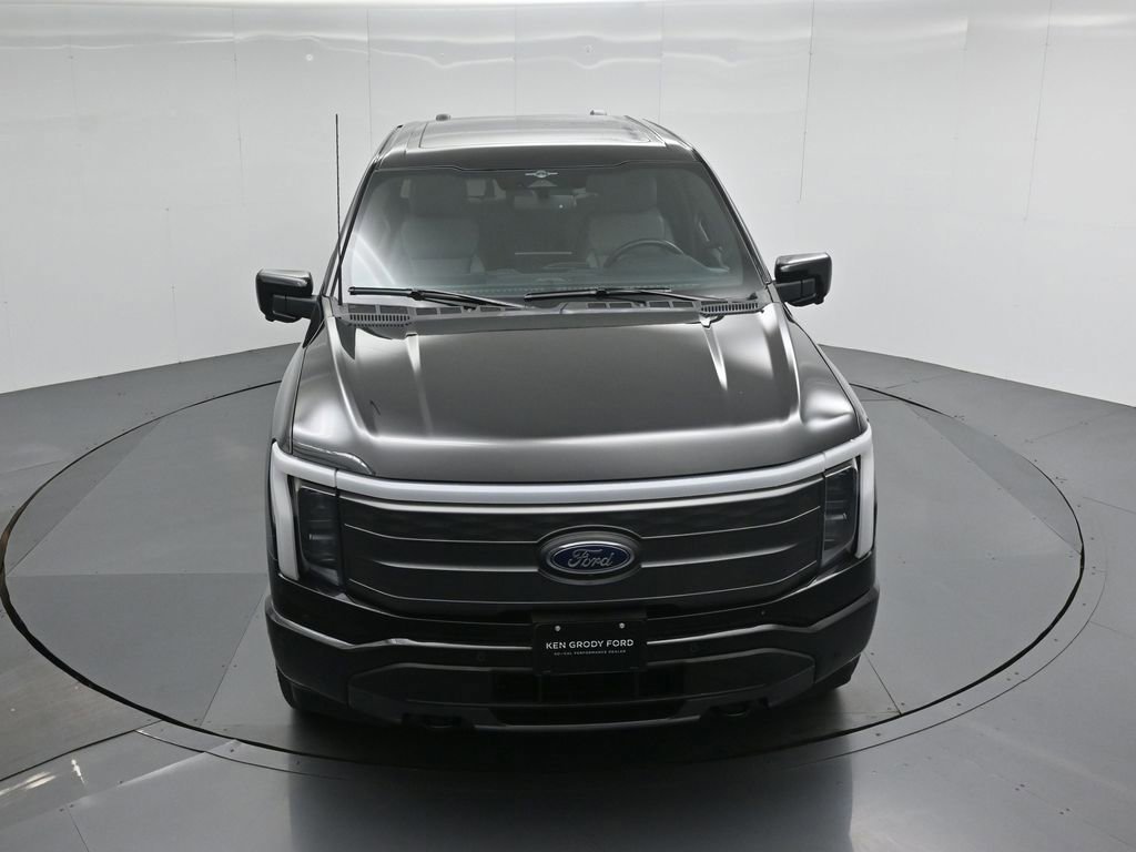 Certified 2023 Ford F150 Lightning Lariat w/ Equipment Group 511A High image 30