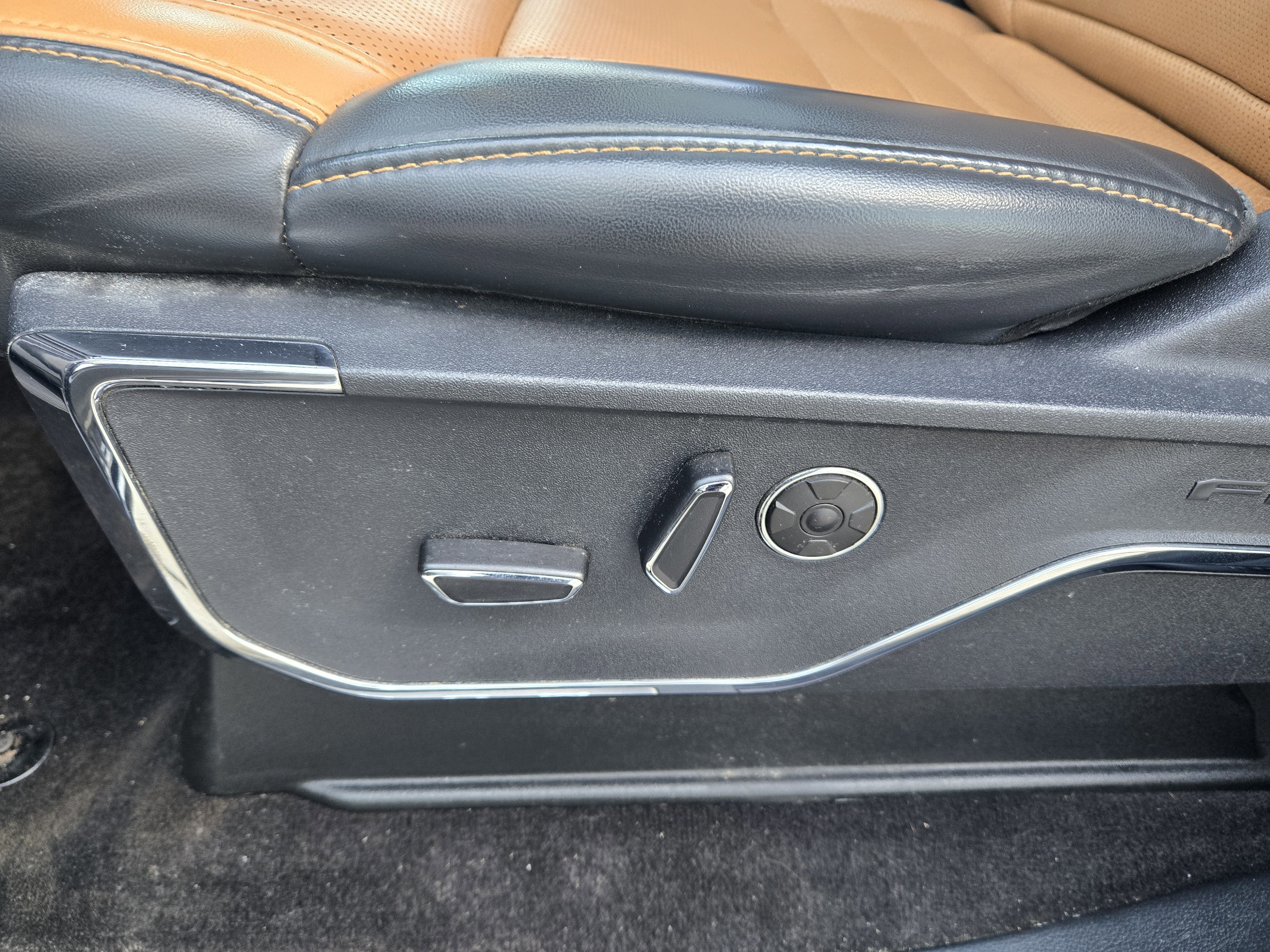 Certified 2022 Ford F150 Platinum w/ FX4 Off-Road Package image 20