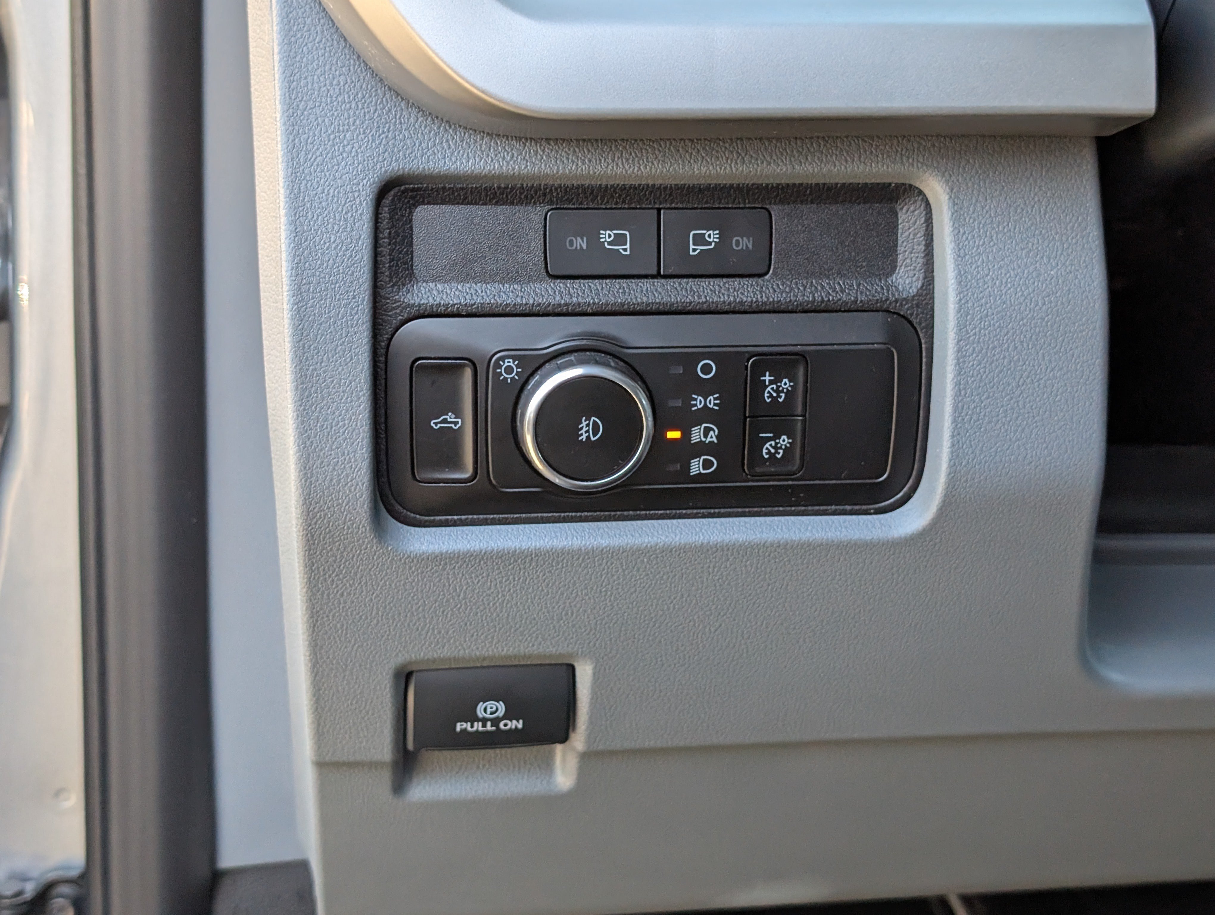 Certified 2024 Ford F350 XLT AWD/4WD image 24