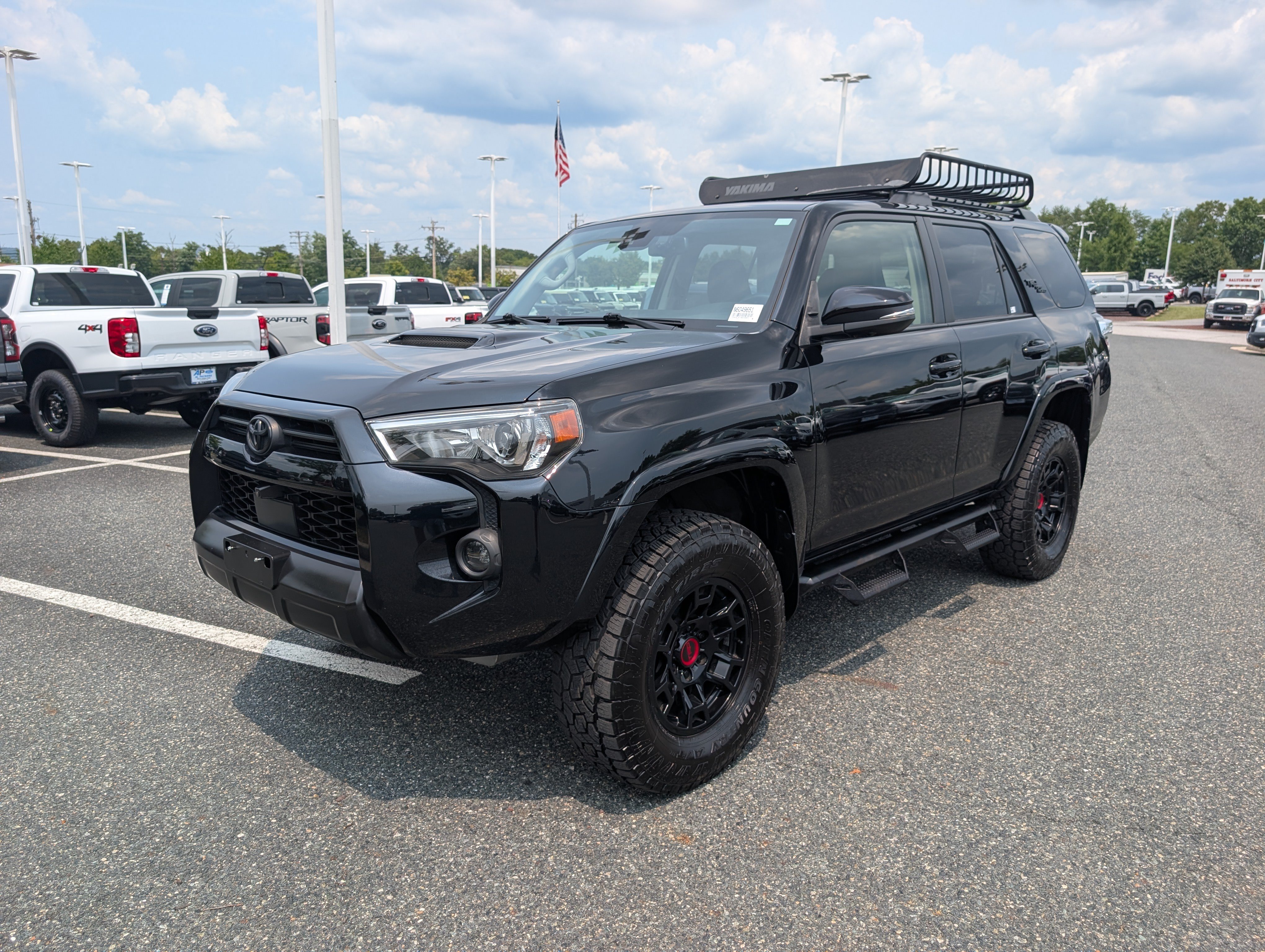 Used 2022 Toyota 4Runner TRD Off-Road Premium w/ TRD Black Wheel Package (TMS) AWD/4WD image 7