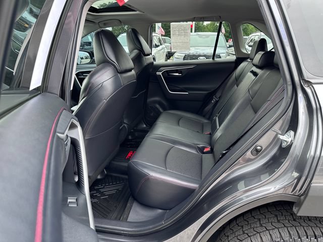 Used 2020 Toyota RAV4 TRD Off-Road AWD/4WD image 8