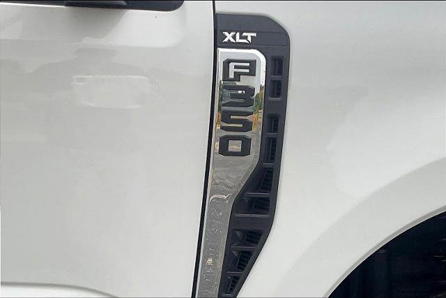Certified 2024 Ford F350 XLT image 11