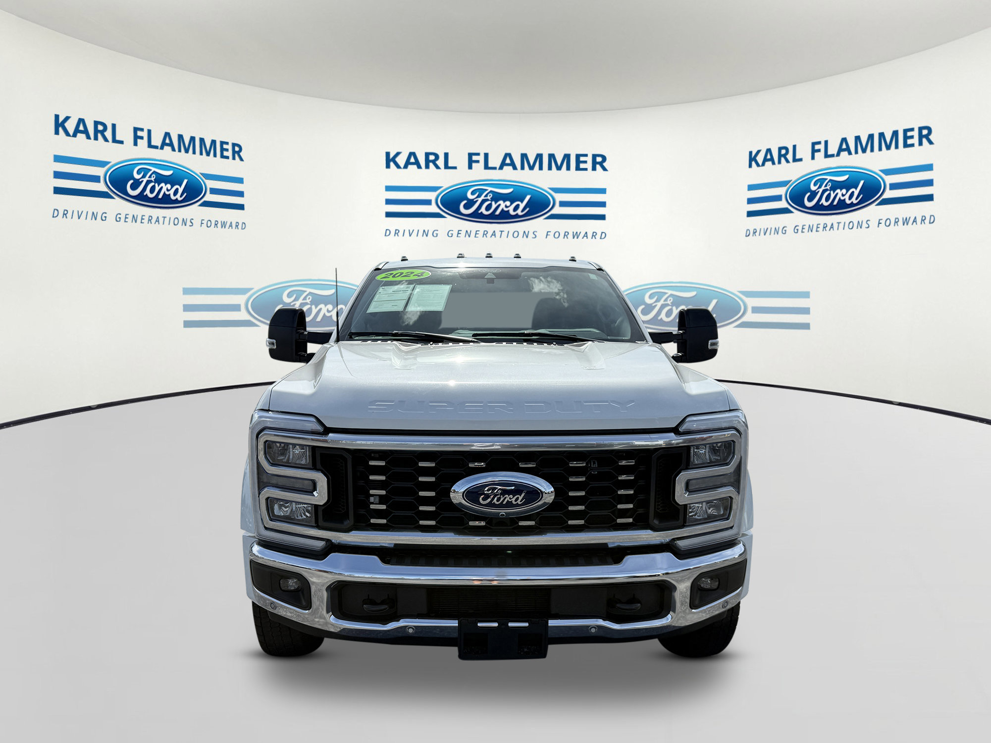 Certified 2024 Ford F450 Lariat w/ Lariat Ultimate Package image 6