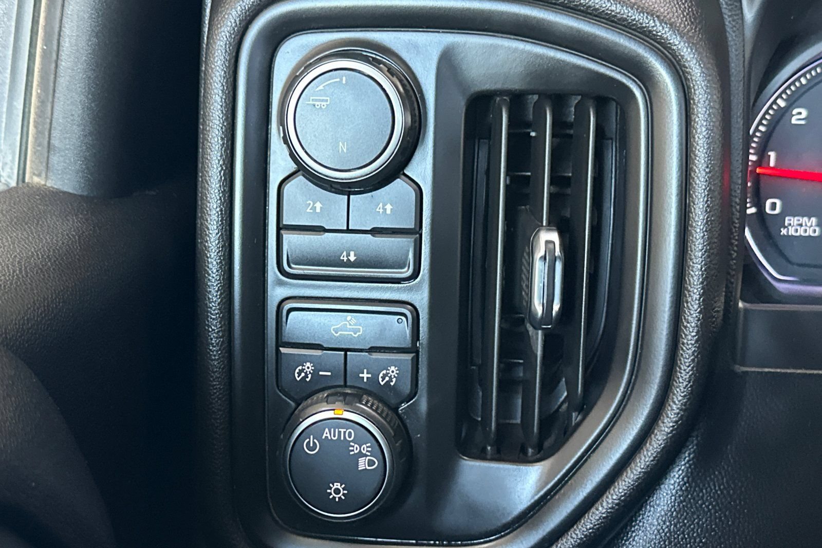 Used 2020 Chevrolet Silverado 3500 W/T w/ WT Convenience Package AWD/4WD image 23