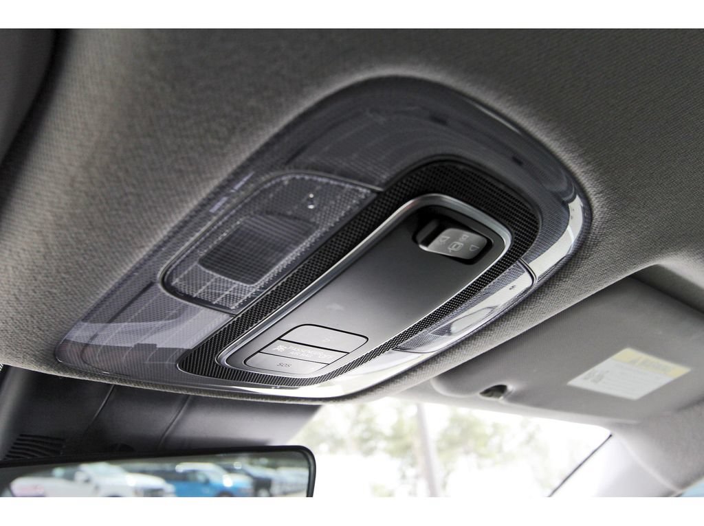 Used 2022 Hyundai Elantra SEL w/ Convenience Package FWD image 24