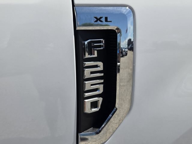 Certified 2022 Ford F250 XL RWD image 18
