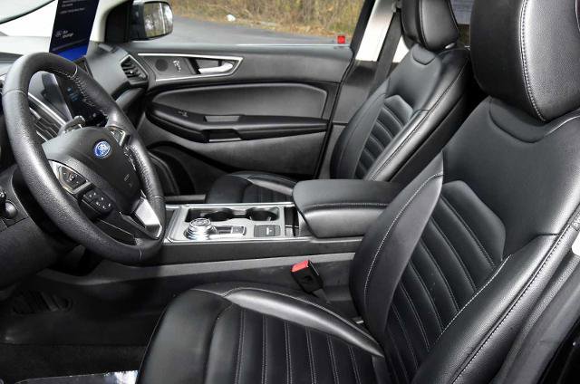 Certified 2022 Ford Edge SEL w/ Convenience Package AWD/4WD image 17